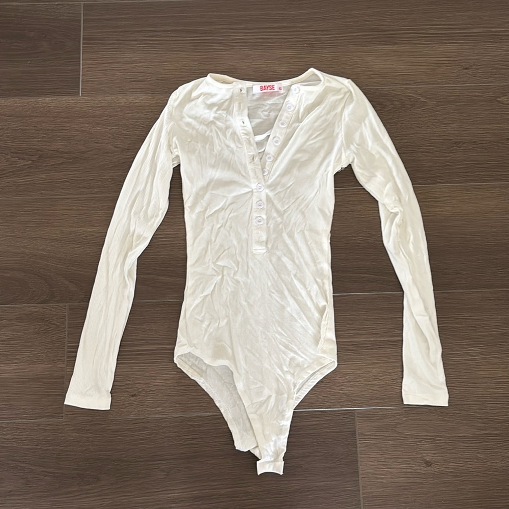 Bayse bodysuit